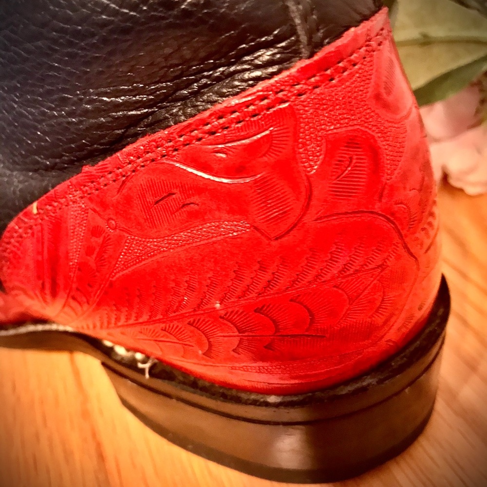 🔥”Authentic”🔥Laredo Kiltie Booties 👢 - Picture 6 of 8
